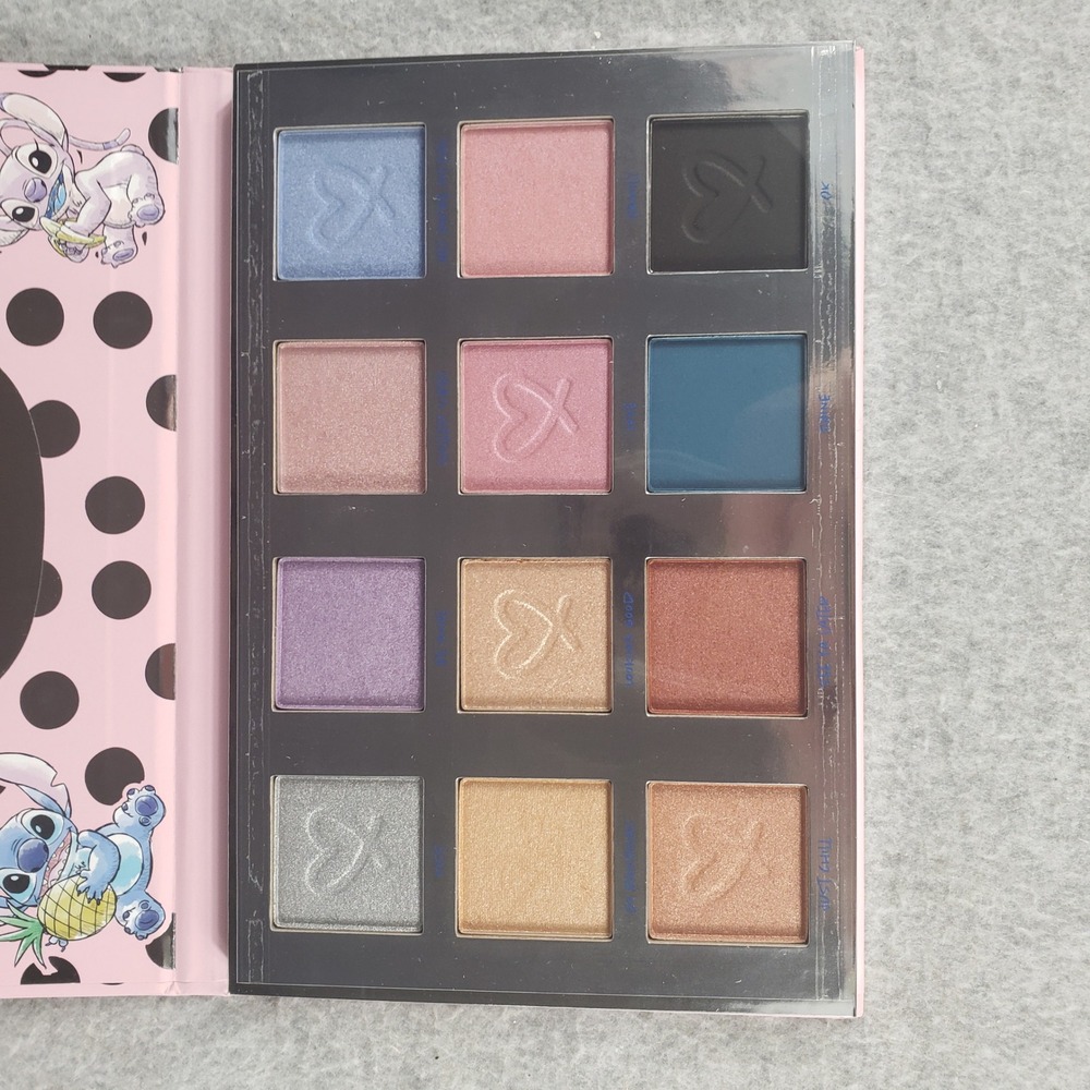 Disney Stitch Makeup Set Taste Beauty Eyeshadow Palette & 2pc Molded Lip Balms - Picture 5 of 7